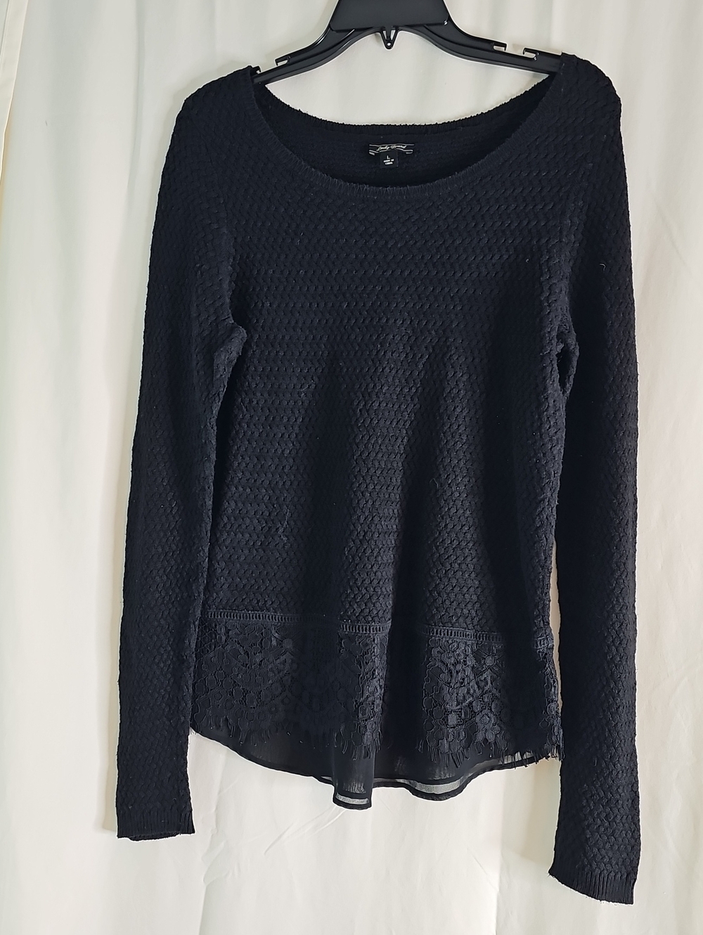 Lucky Brand Black Long Sleeve Lightweight Sweater Top with Lace Trim